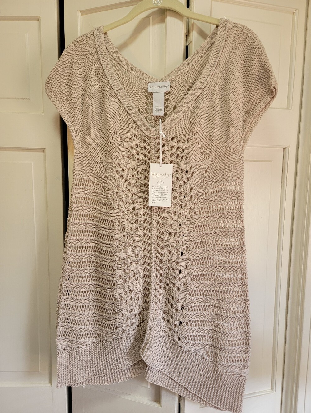 Soft Surroundings Open Knit V-Neck Tunic in Light Taupe Size Medium NWT